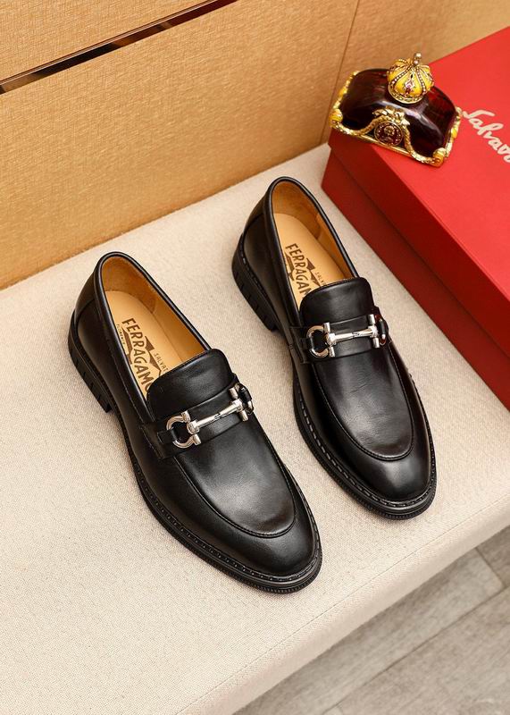 Ferragamo sz38-44 hnq1130